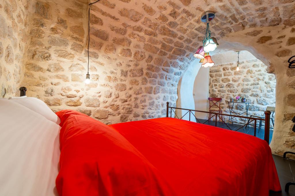 La Boheme Apartment